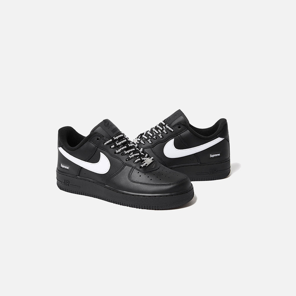 Nike Air Force 1 Low x Supreme Black White