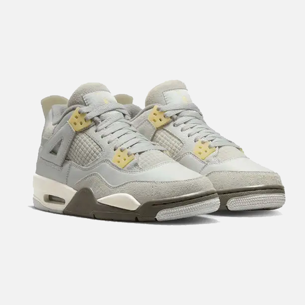 Nike Air Jordan 4 SE Photon Dust